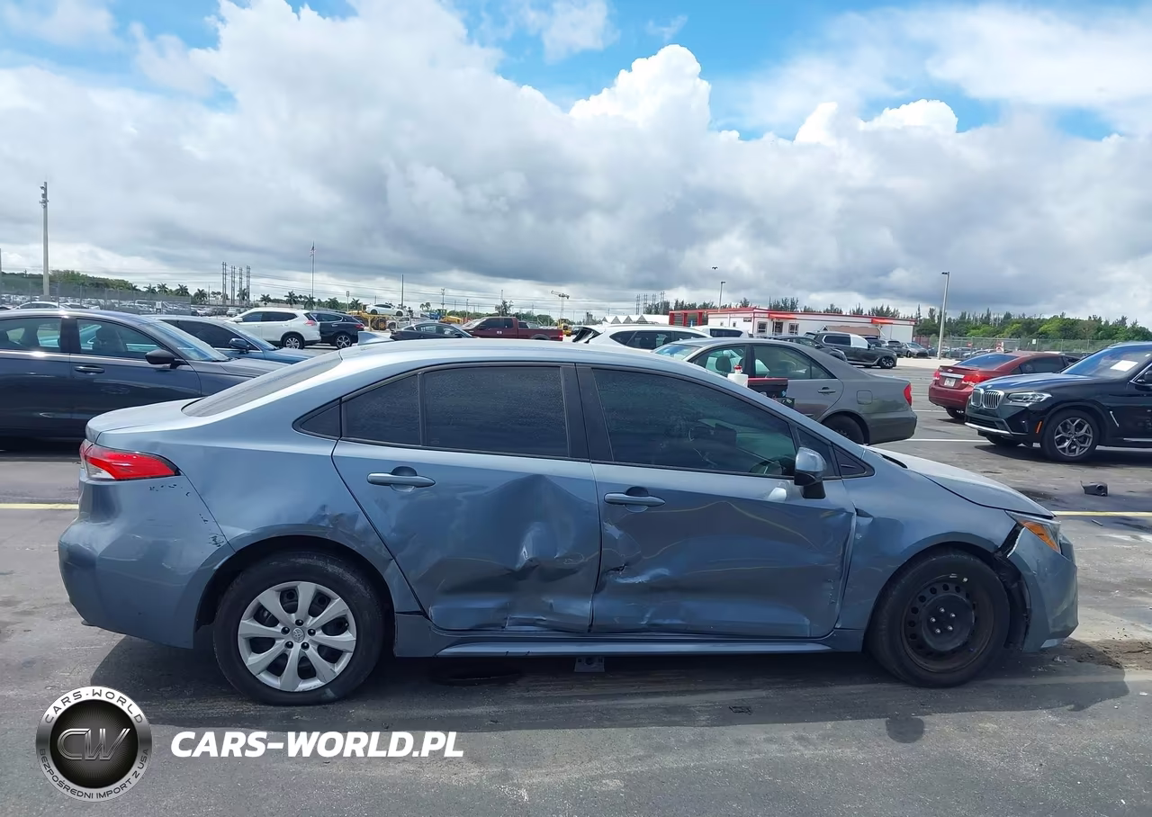 2024 Toyota Corolla Le VIN:5YFB4MDE1RP160790 - 13