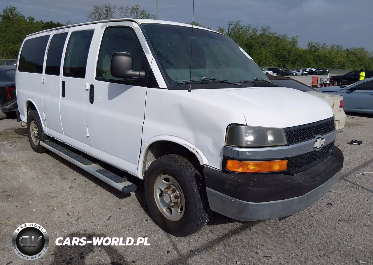 2009 Chevrolet Express 2500 Ls