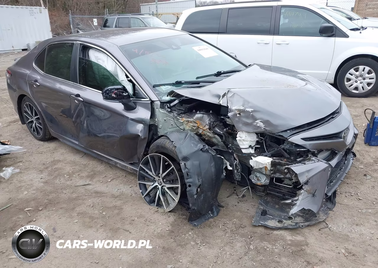 2021 Toyota Camry Se Awd