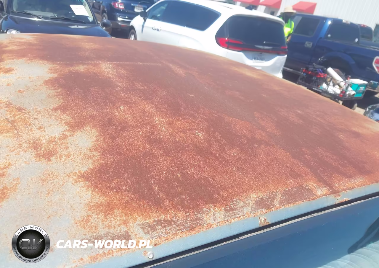 1985 Oldsmobile Cutlass Supreme VIN:1G3GR69A2FR390381 - 12
