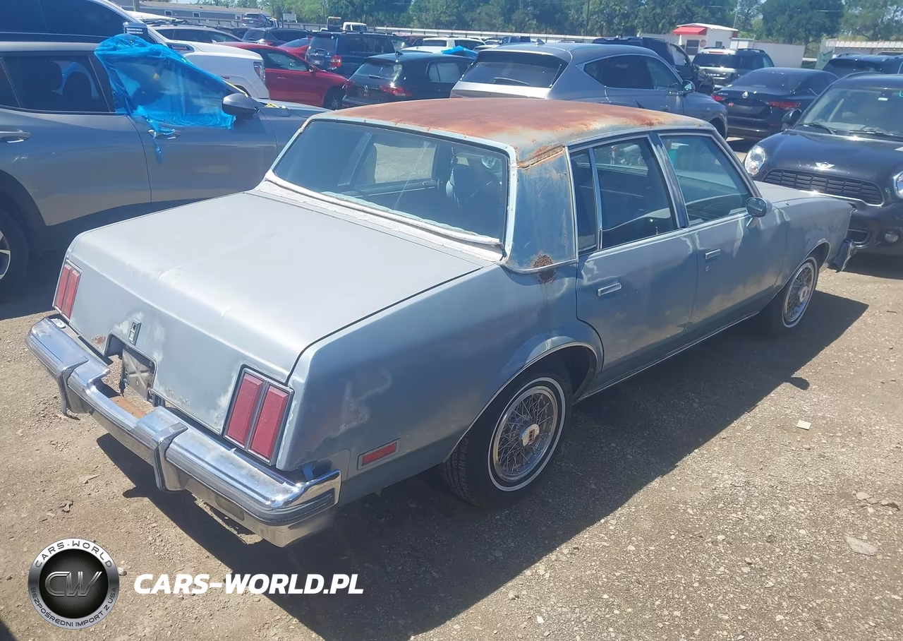 1985 Oldsmobile Cutlass Supreme VIN:1G3GR69A2FR390381 - 4