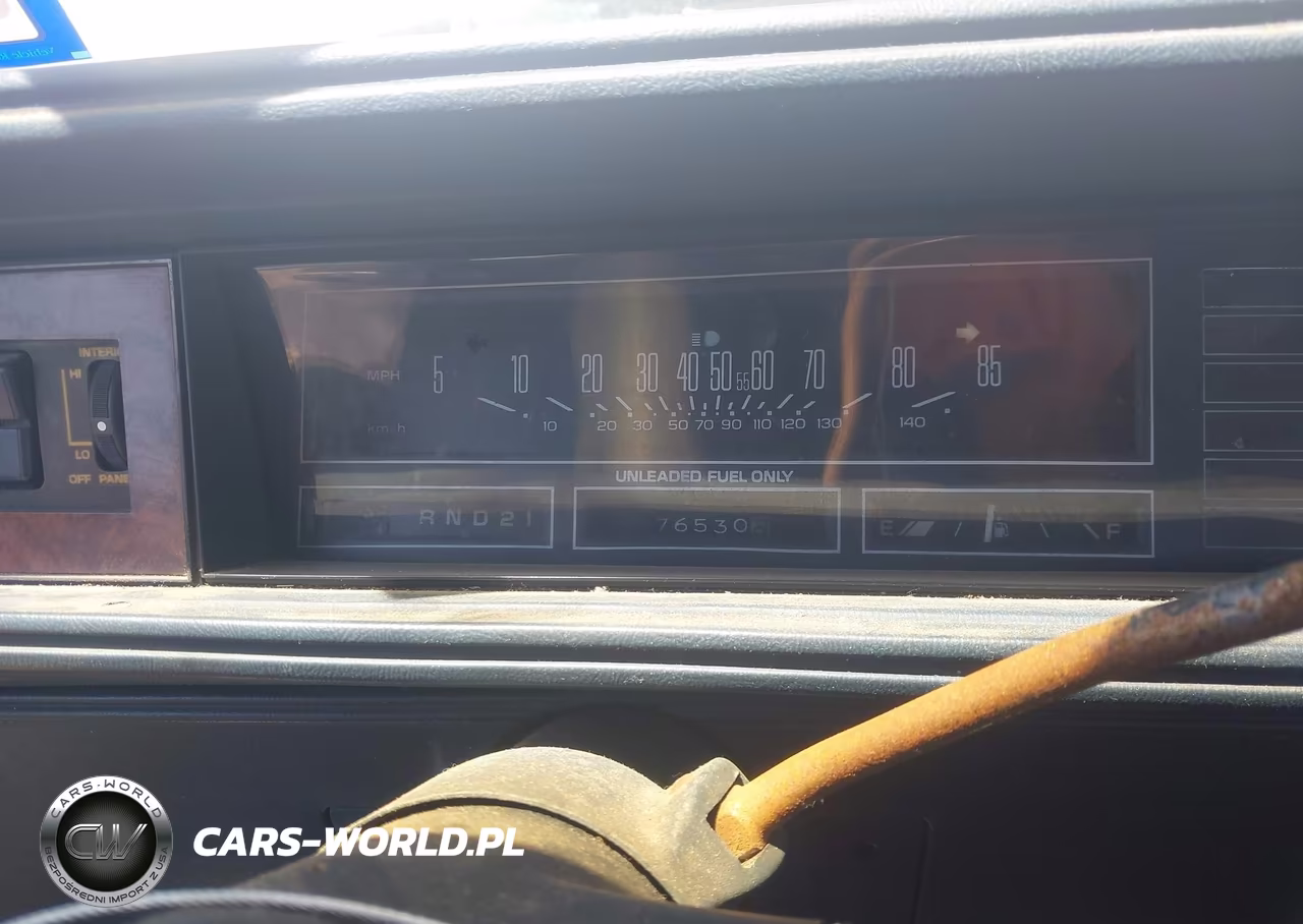 1985 Oldsmobile Cutlass Supreme VIN:1G3GR69A2FR390381 - 7
