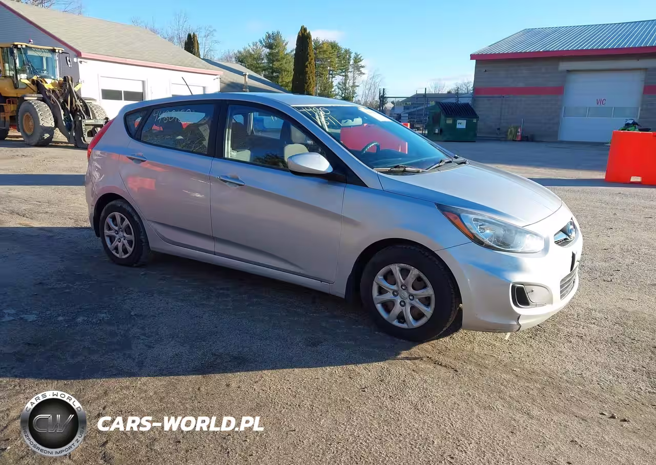 2012 Hyundai Accent Gs