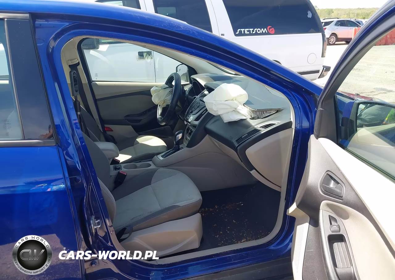 2012 Ford Focus Se VIN:1FAHP3K26CL213901 - 5
