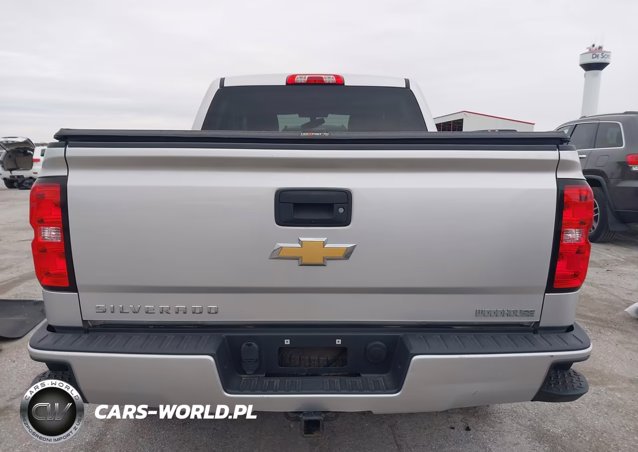 2018 Chevrolet Silverado 1500 Custom VIN:3GCUKPEC6JG349524 - 16