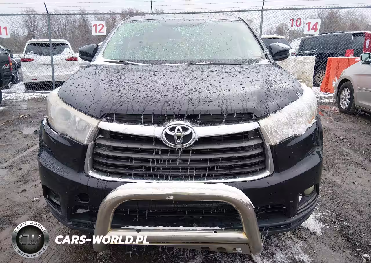 2015 Toyota Highlander Le Plus V6 VIN:5TDBKRFH3FS131286 - 12