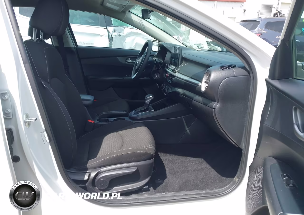 2021 Kia Forte Lxs VIN:3KPF24AD8ME291521 - 5