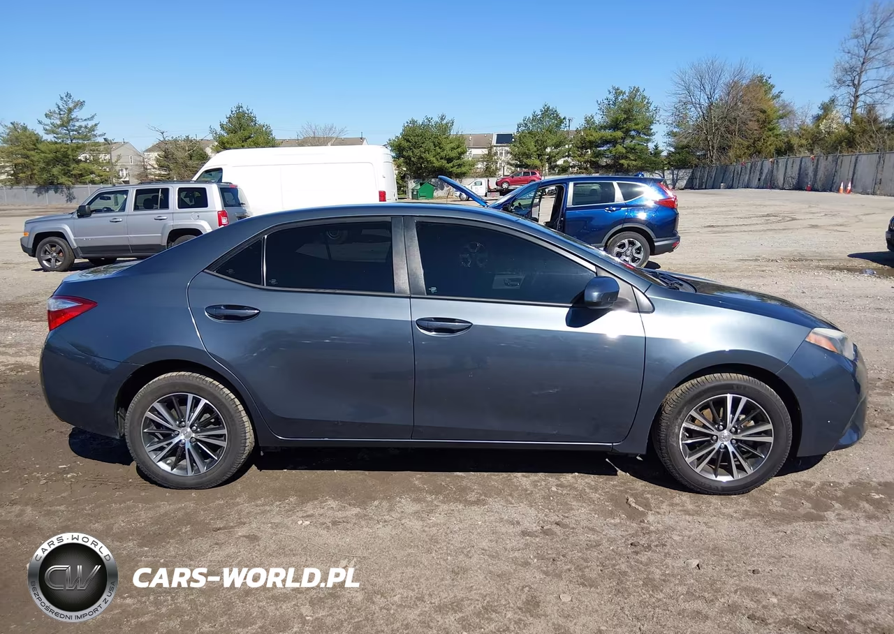 2016 Toyota Corolla Le Plus VIN:5YFBURHE6GP567699 - 13