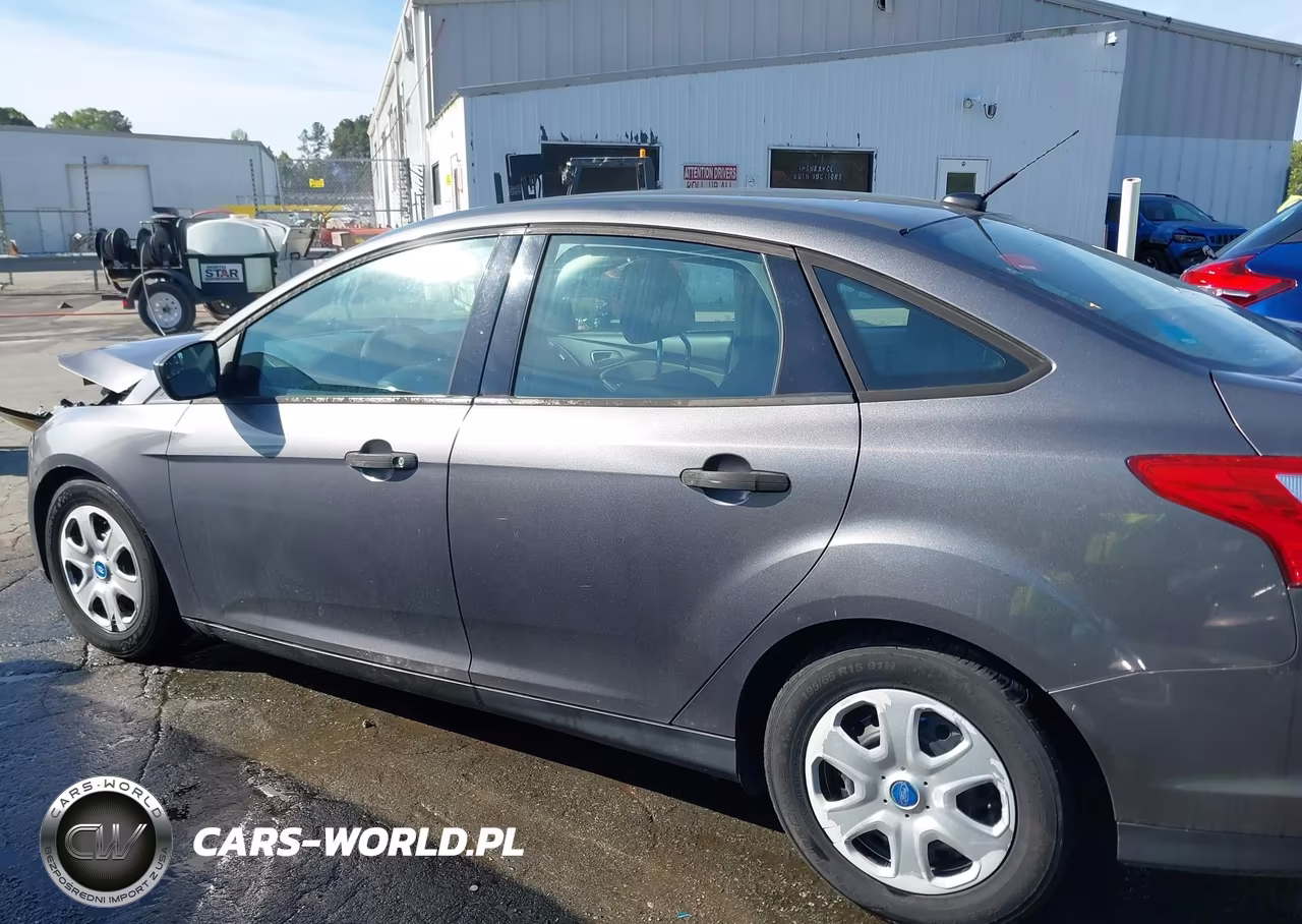 2012 Ford Focus S VIN:1FAHP3E21CL182505 - 14