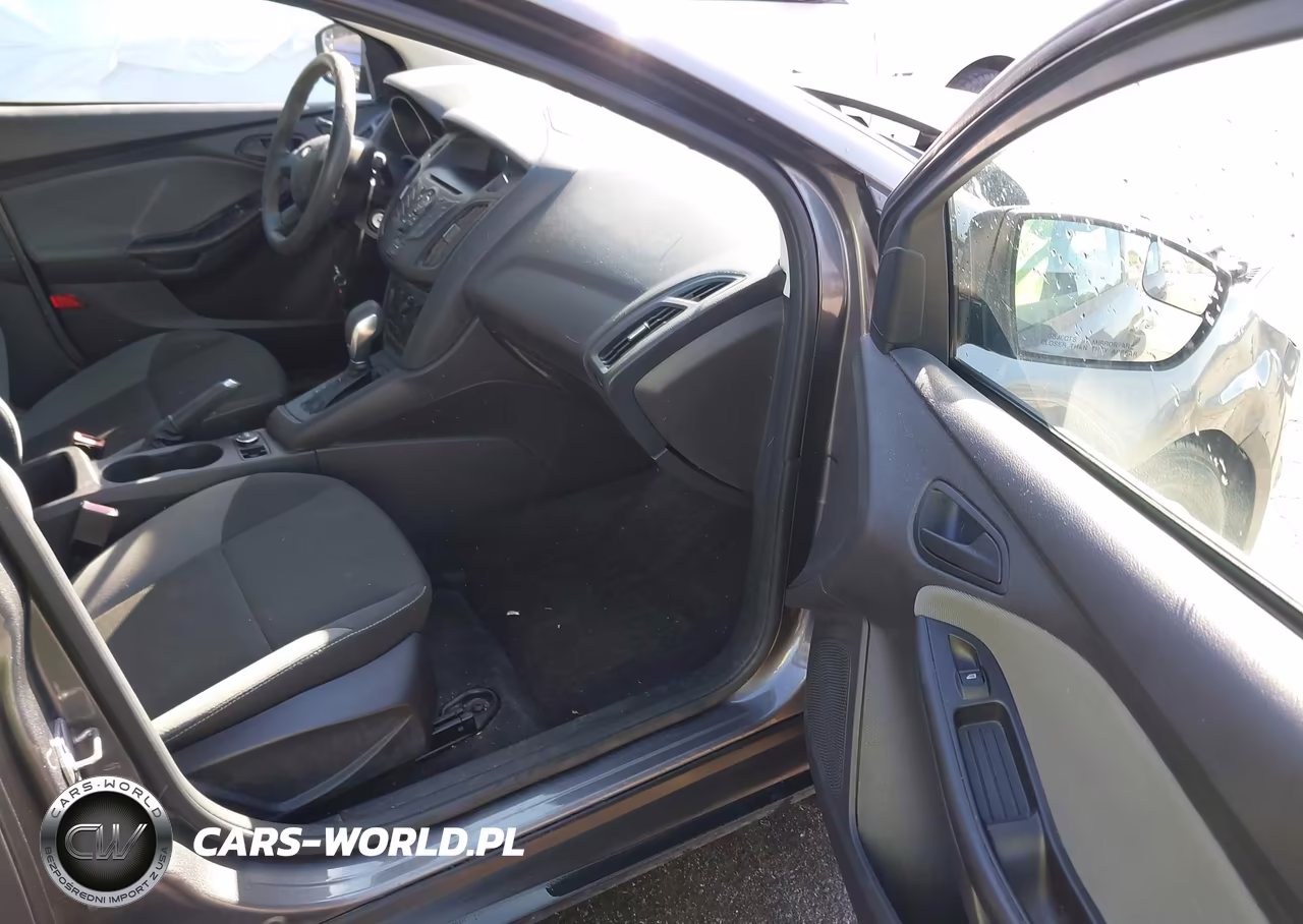 2012 Ford Focus S VIN:1FAHP3E21CL182505 - 5