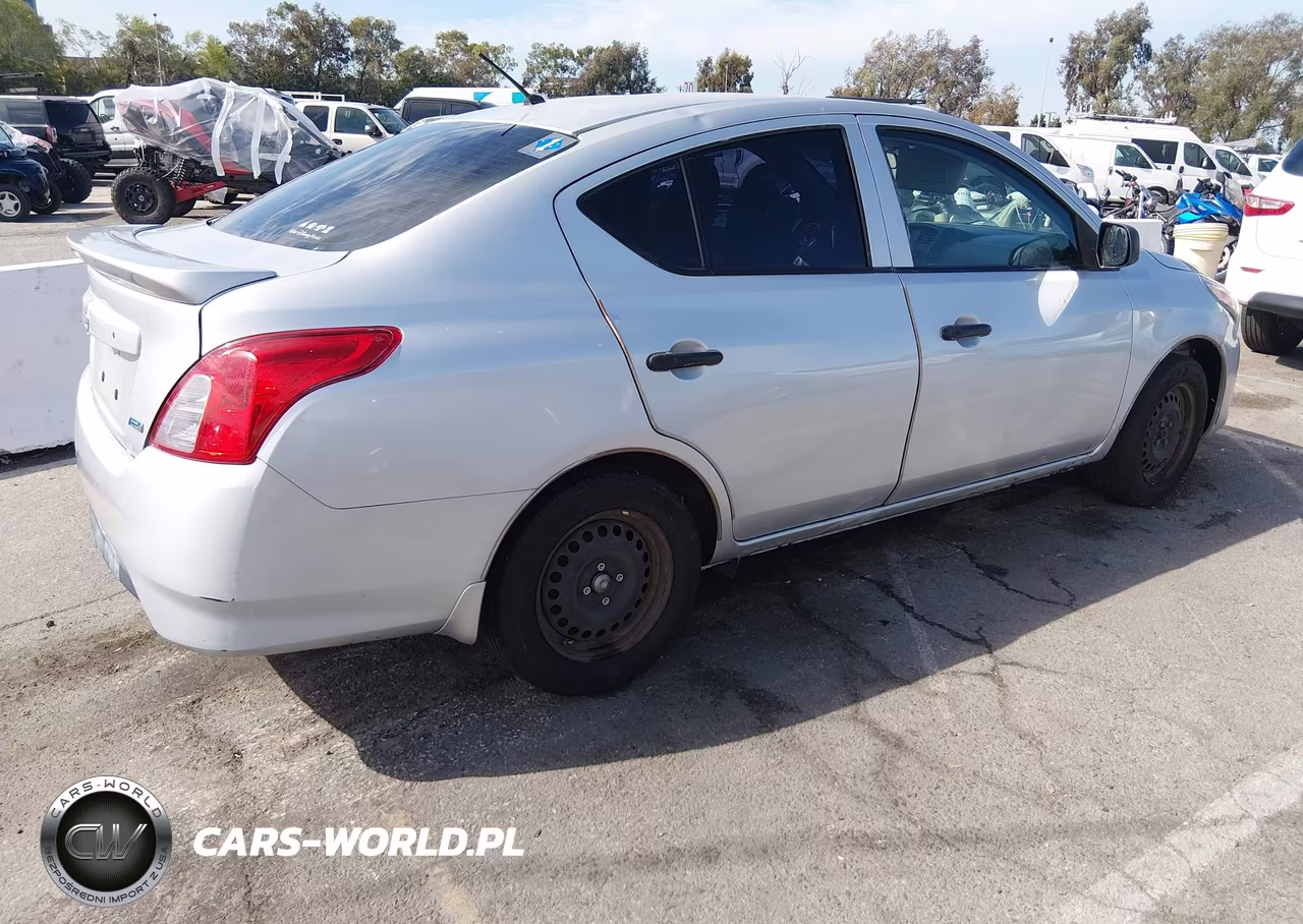2015 Nissan Versa 1.6 S+ VIN:3N1CN7AP0FL838160 - 4