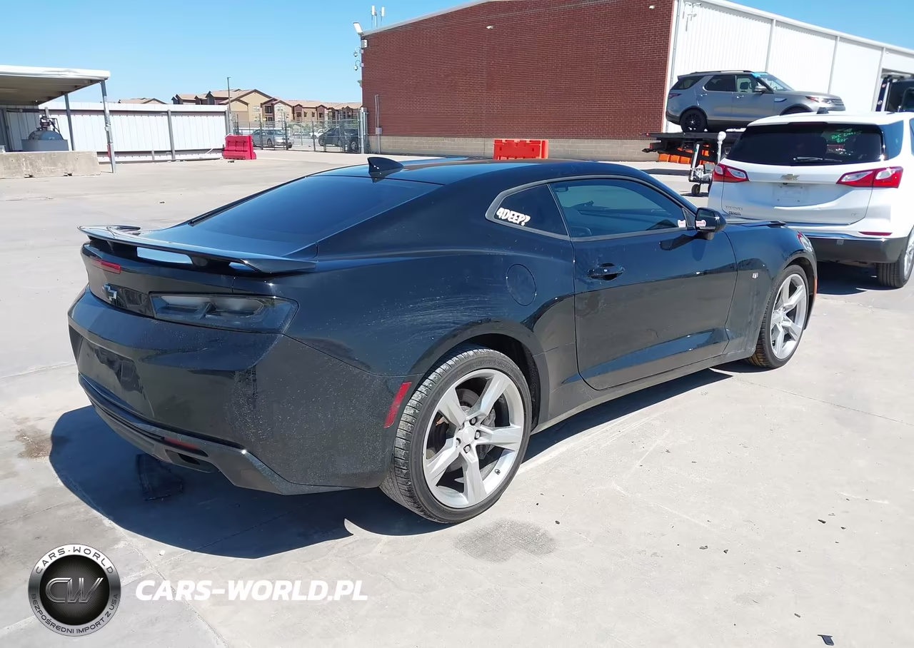 2016 Chevrolet Camaro 1Ss VIN:1G1FE1R79G0142819 - 4