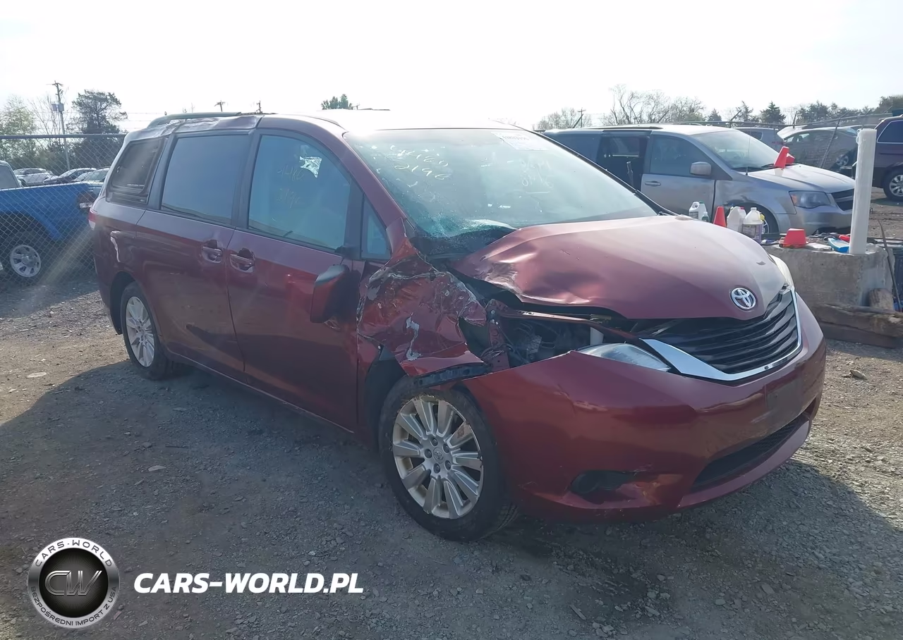 2011 Toyota Sienna Le