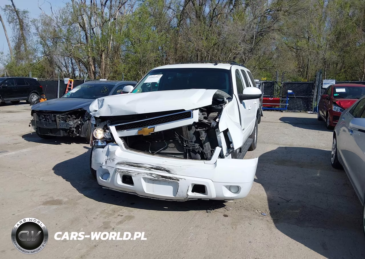 2013 Chevrolet Tahoe Ls VIN:1GNSKAE05DR231566 - 6