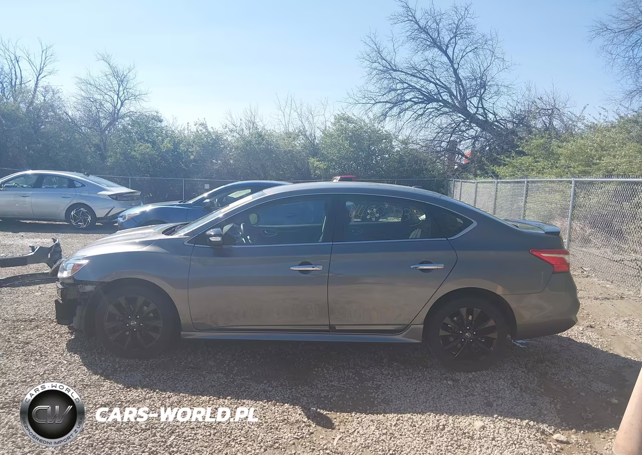 2017 Nissan Sentra Sr VIN:3N1AB7APXHY353904 - 15