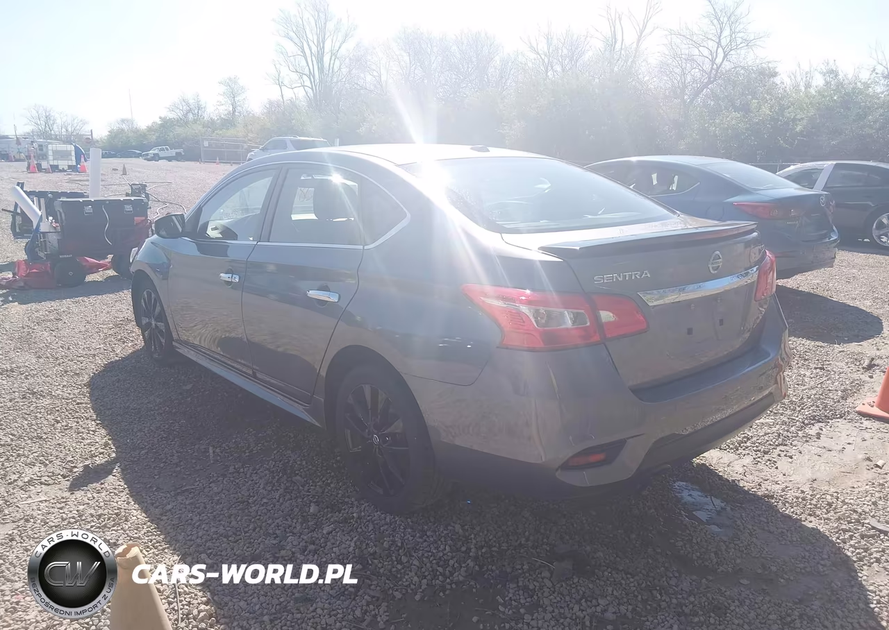 2017 Nissan Sentra Sr VIN:3N1AB7APXHY353904 - 3