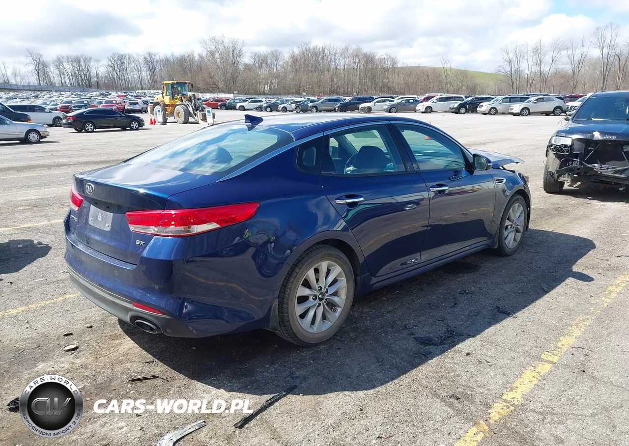 2018 Kia Optima Ex VIN:5XXGU4L39JG197556 - 4