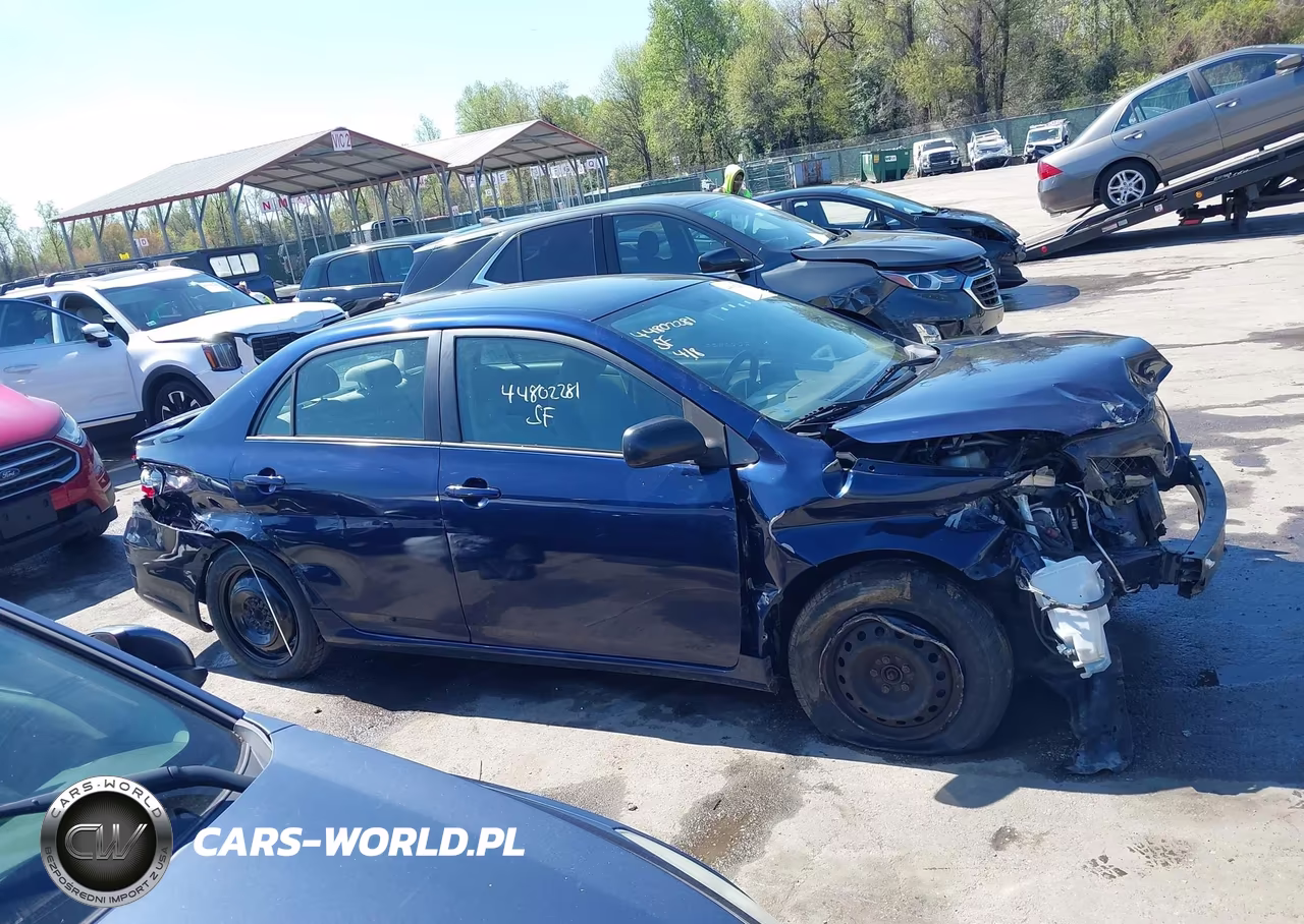 2011 Toyota Corolla Le VIN:JTDBU4EE7B9124726 - 14
