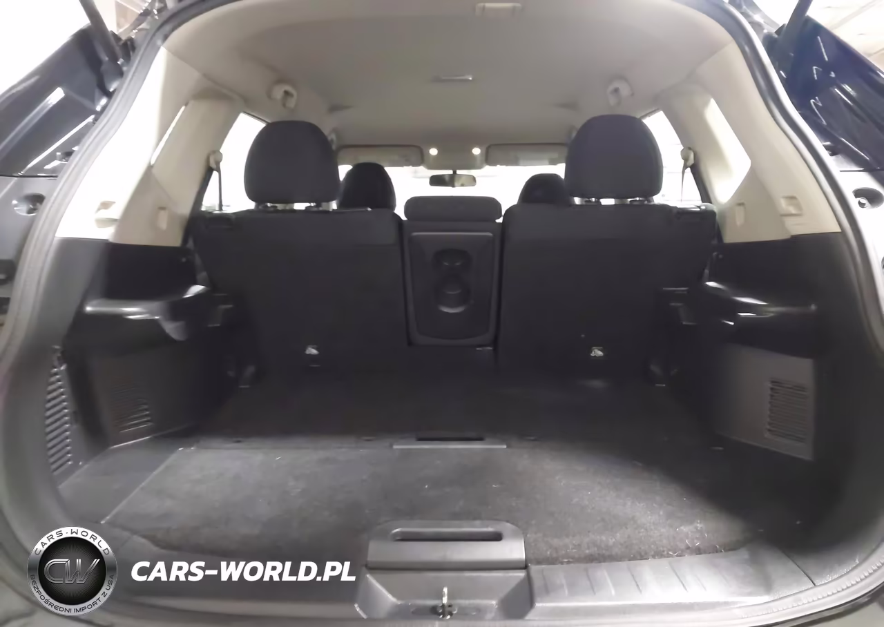 2017 Nissan Rogue S VIN:5N1AT2MV2HC824990 - 17