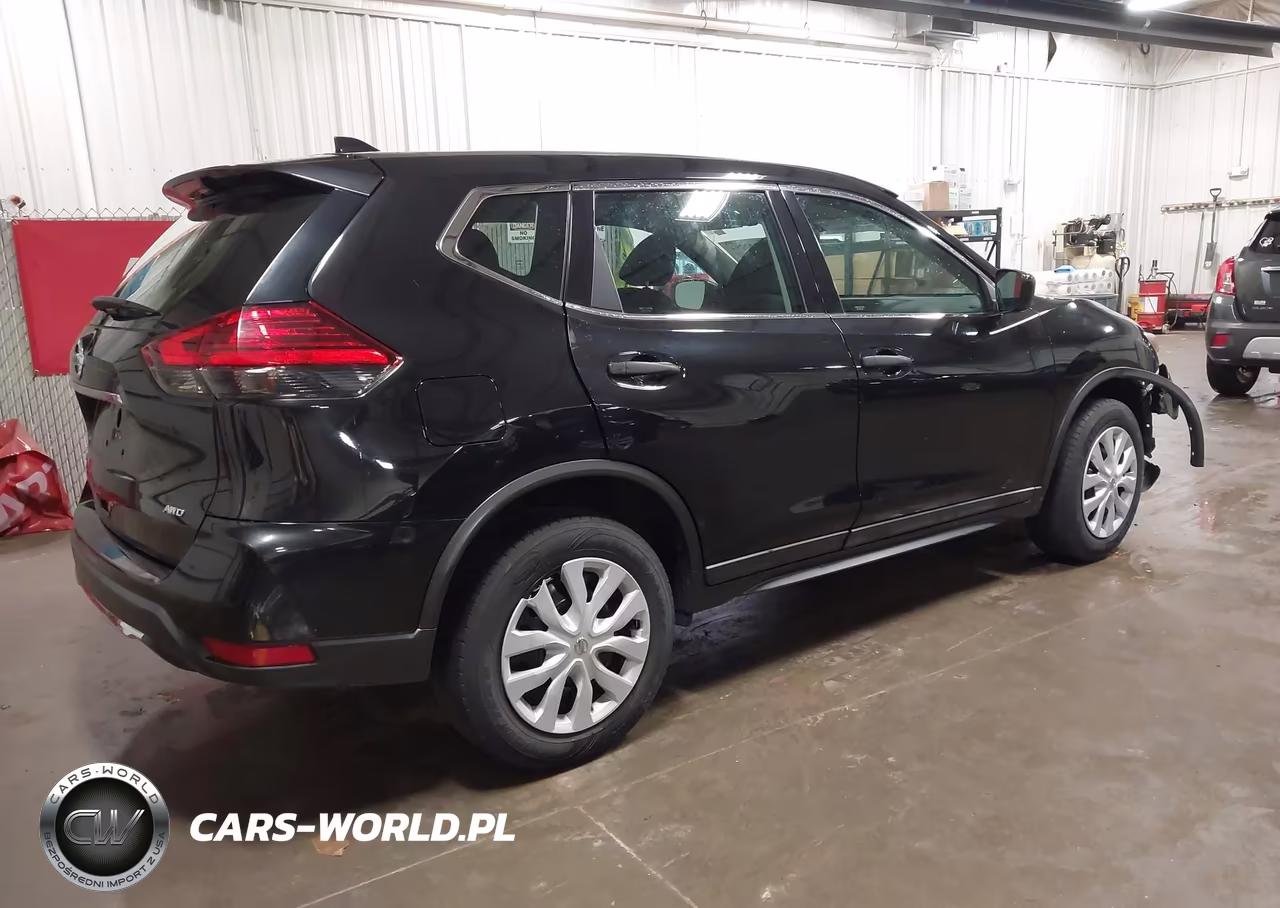 2017 Nissan Rogue S VIN:5N1AT2MV2HC824990 - 4