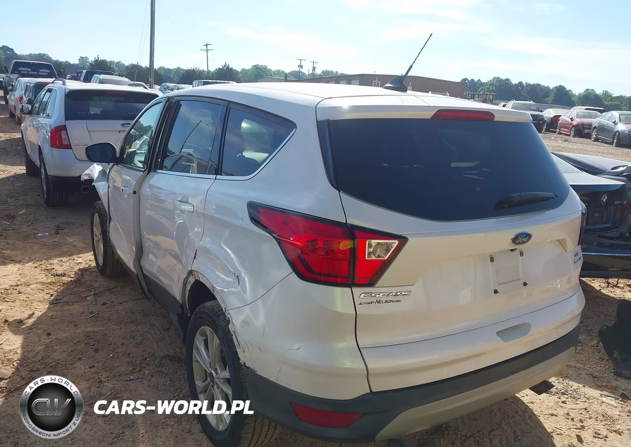 2019 Ford Escape Se VIN:1FMCU9GD5KUA91708 - 3