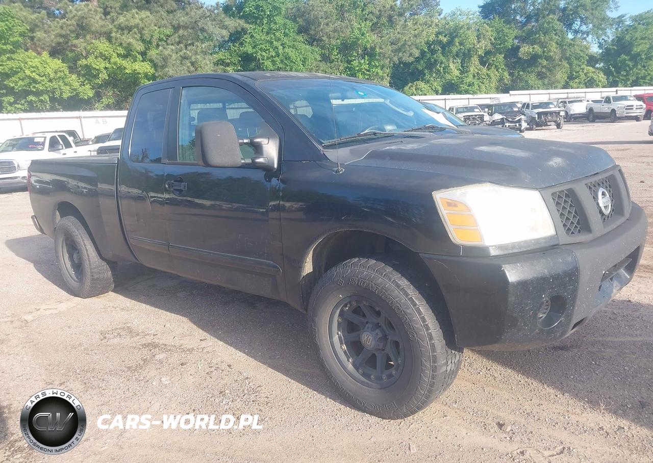 2004 Nissan Titan Se