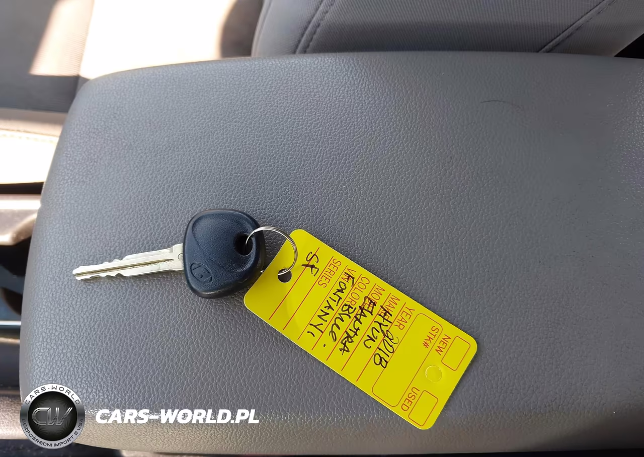2018 Hyundai Elantra Sel VIN:5NPD84LF1JH373098 - 11