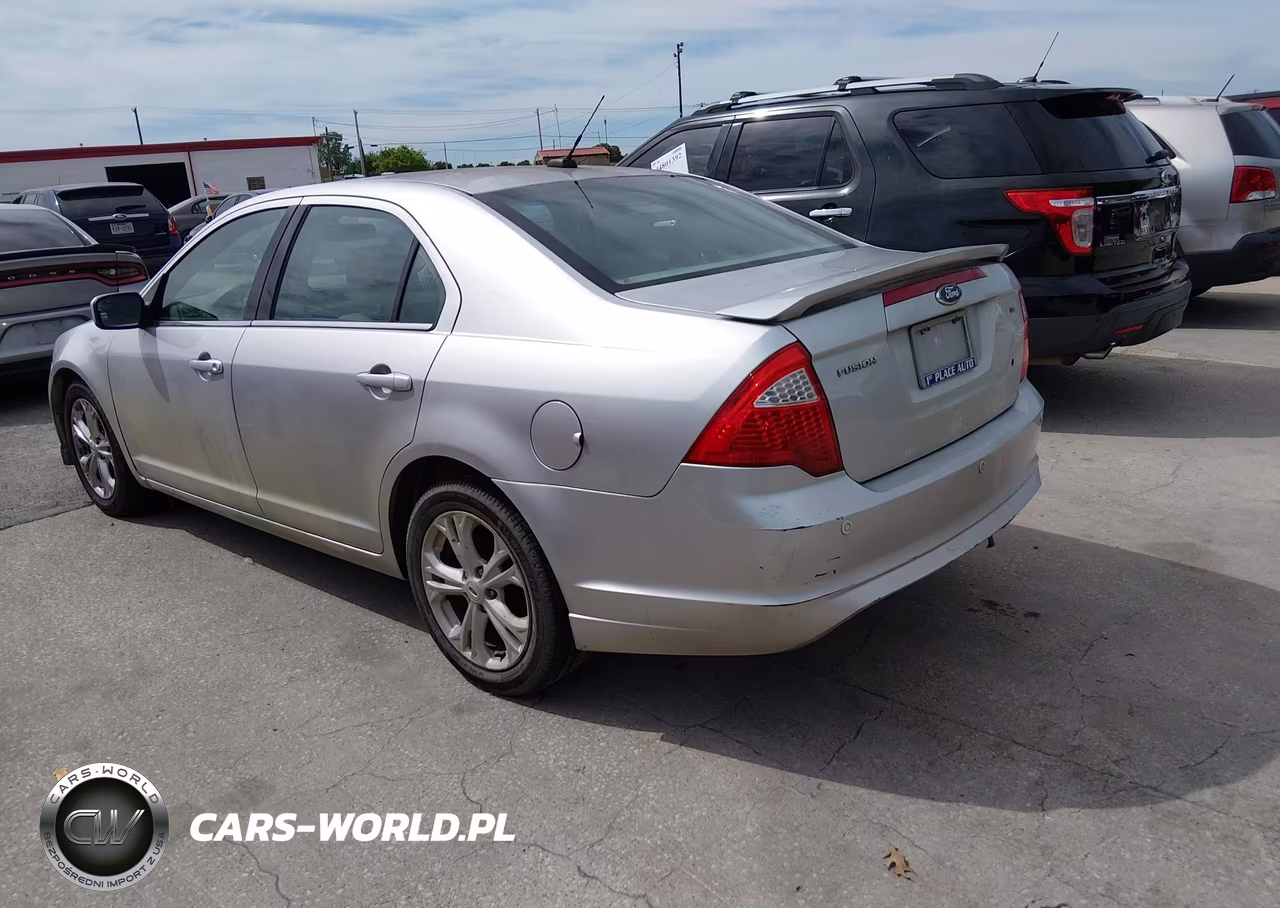 2012 Ford Fusion Se VIN:3FAHP0HA1CR436068 - 3