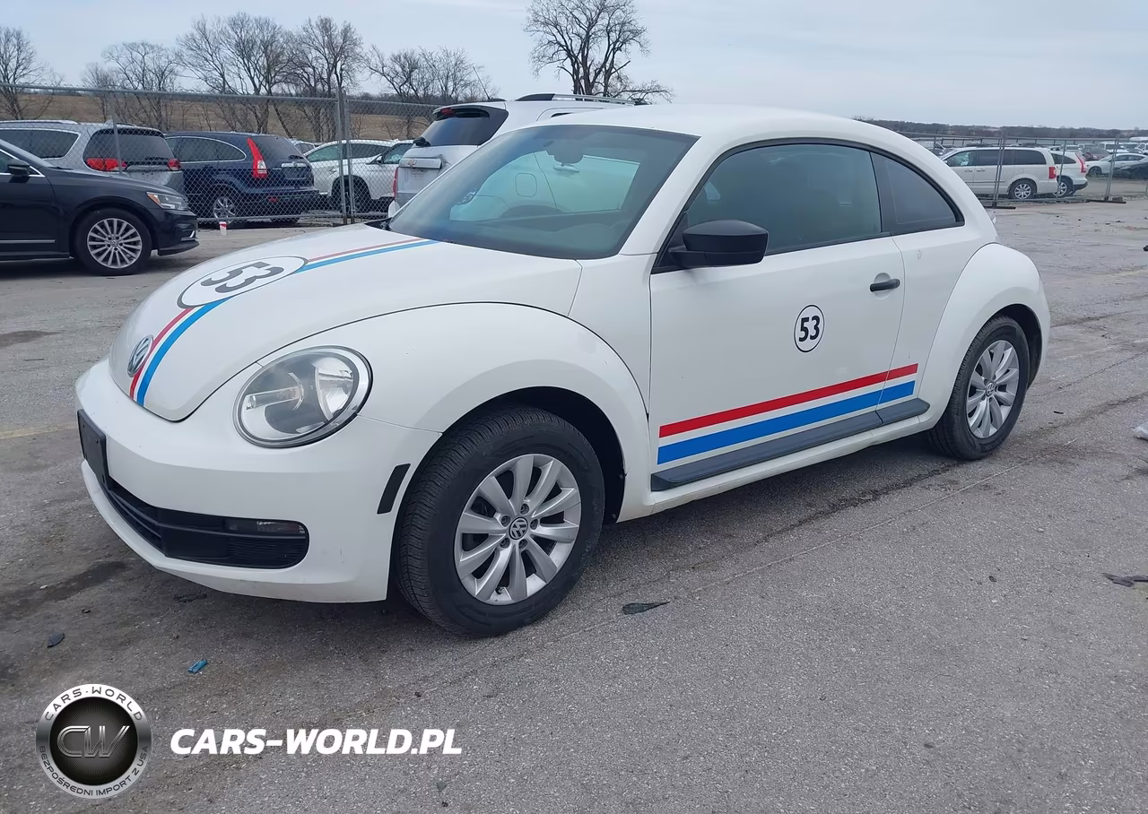 2014 Volkswagen Beetle 2.5L Entry VIN:3VWFP7AT0EM621733 - 2