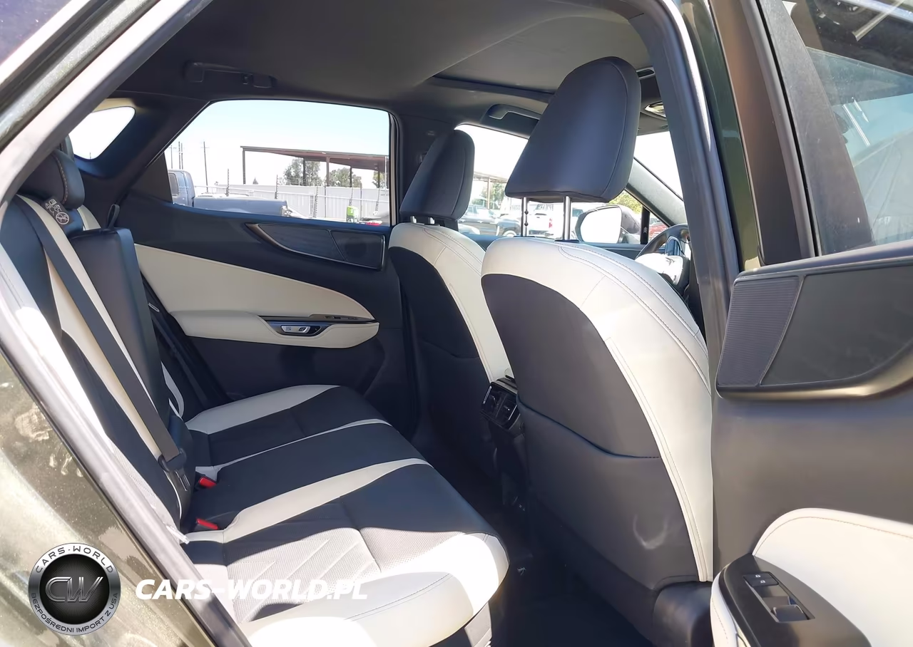 2024 Lexus Nx 450H+ Luxury VIN:JTJHKCFZ3R2030578 - 8