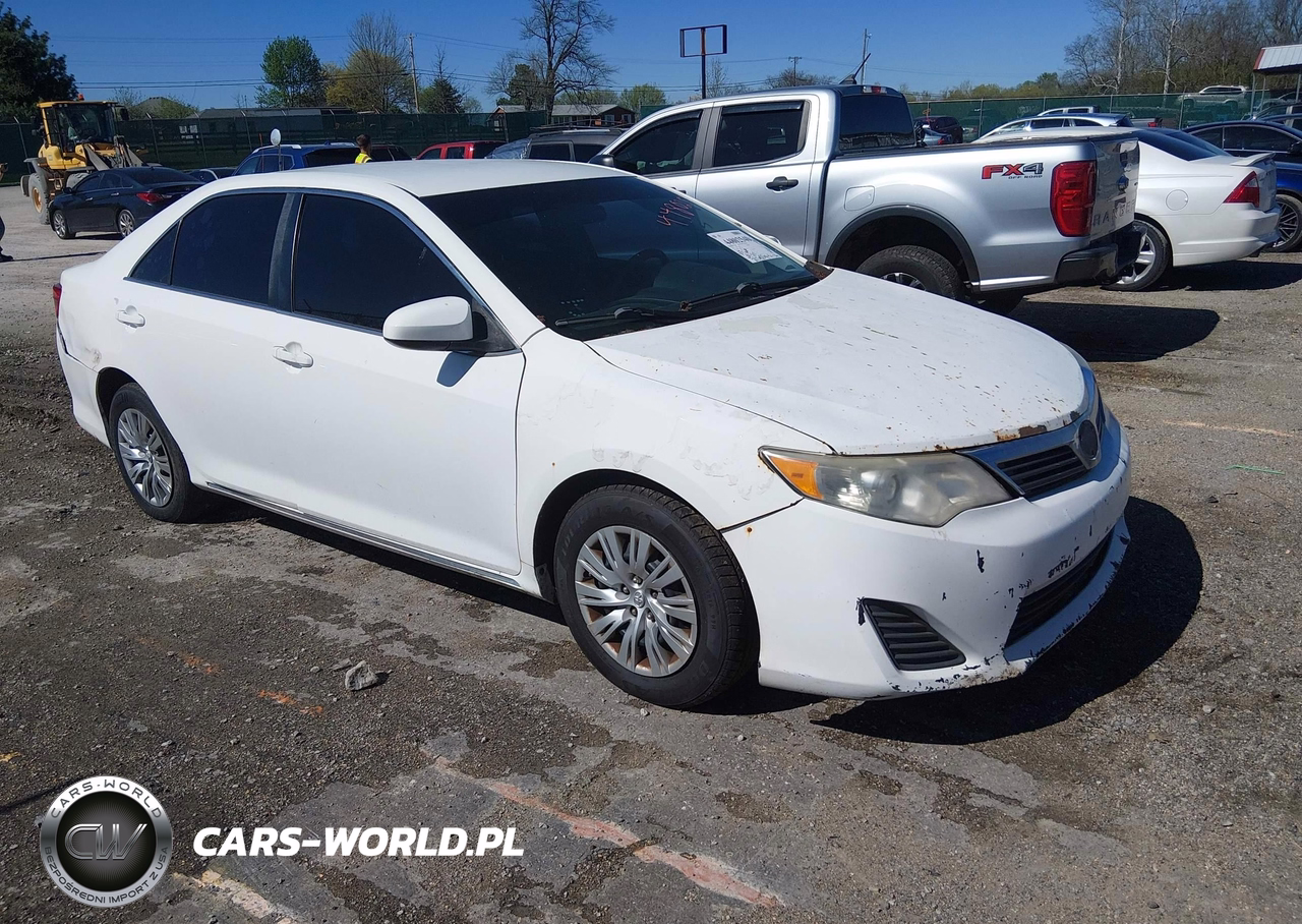 2014 Toyota Camry Le
