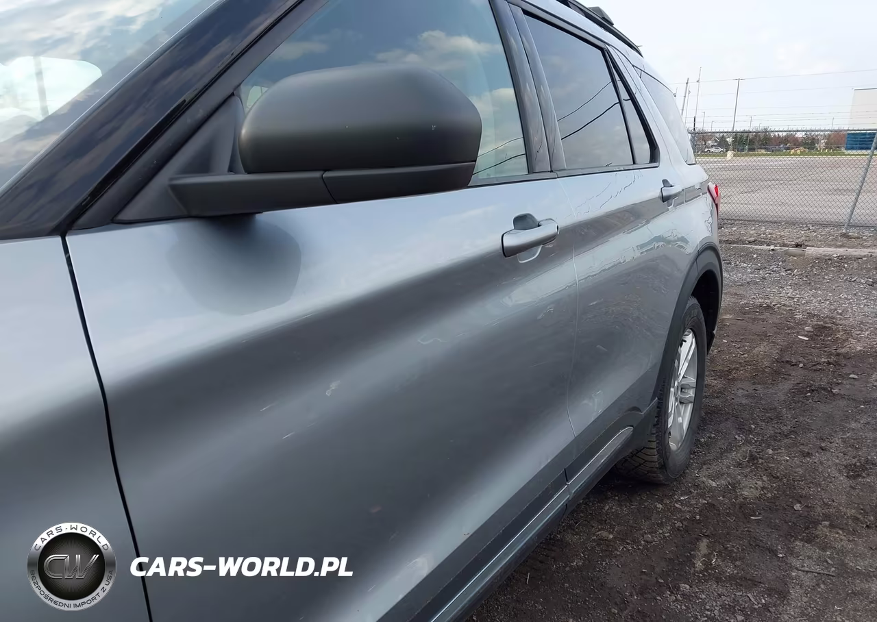 2022 Ford Explorer Xlt VIN:1FMSK8DH8NGA68235 - 17