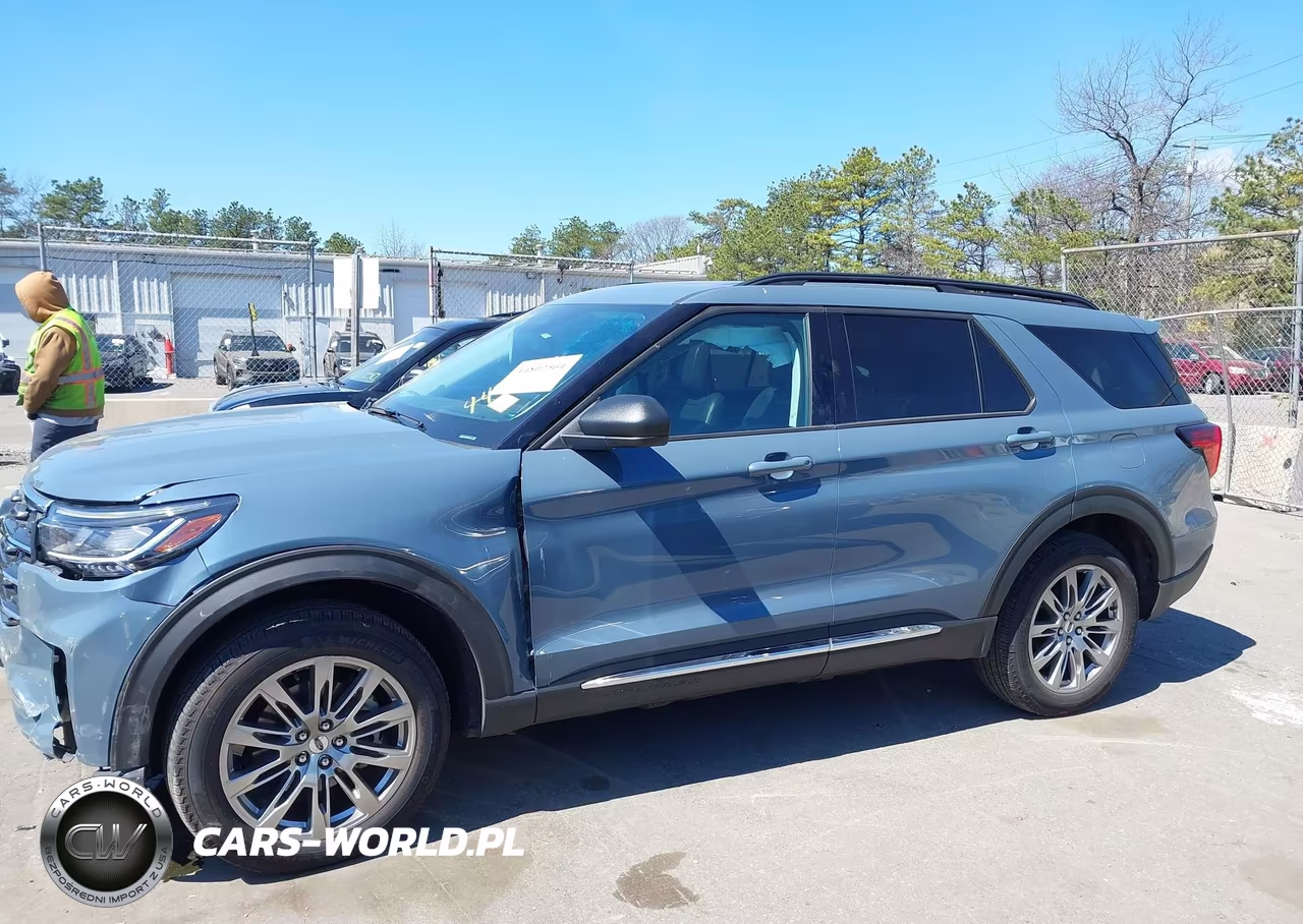 2025 Ford Explorer Active VIN:1FMUK8DH6SGB43194 - 14