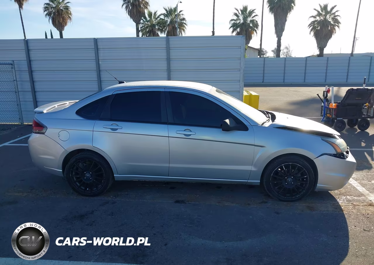 2010 Ford Focus Ses VIN:1FAHP3GN5AW196734 - 13