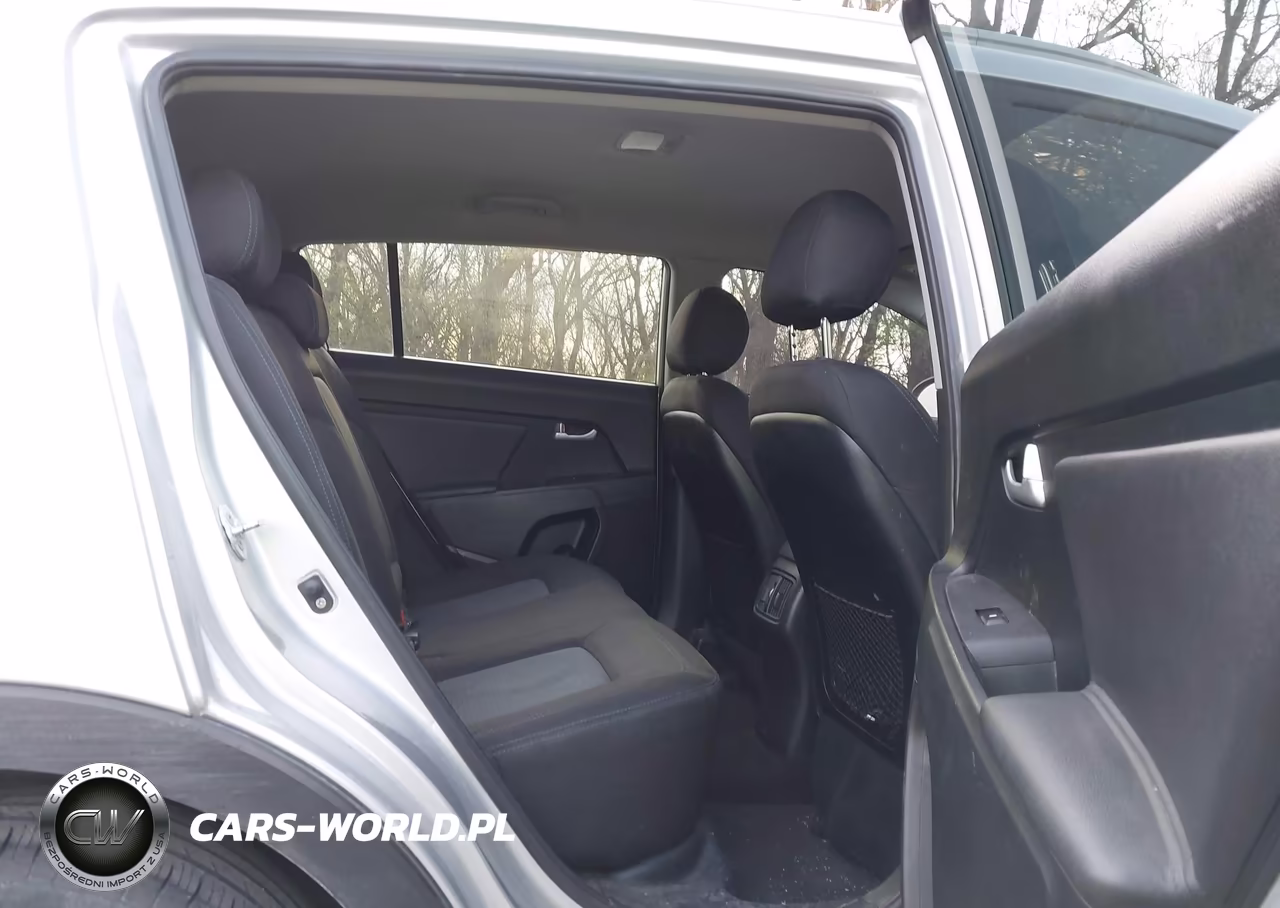 2016 Kia Sportage Lx VIN:KNDPB3AC6G7811886 - 8