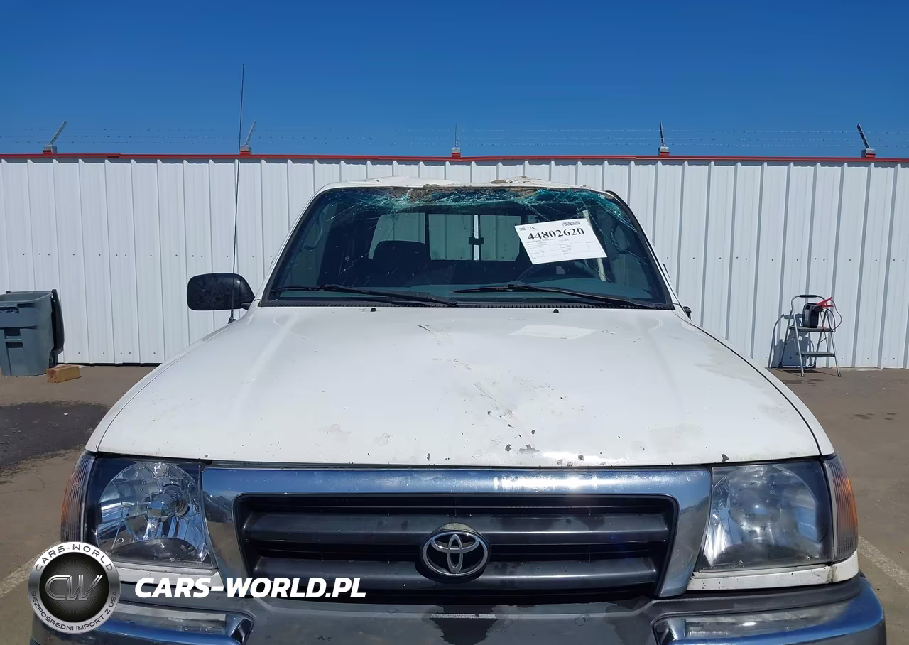 1999 Toyota Tacoma VIN:4TAWN72N8XZ450624 - 18