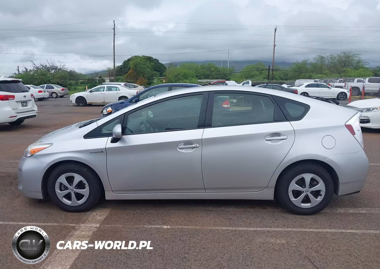 2014 Toyota Prius Five-Four-Three-Two VIN:JTDKN3DU6E1736290 - 14