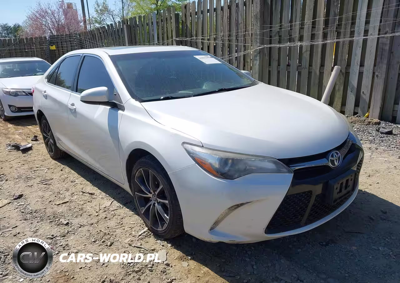 2017 Toyota Camry Xse
