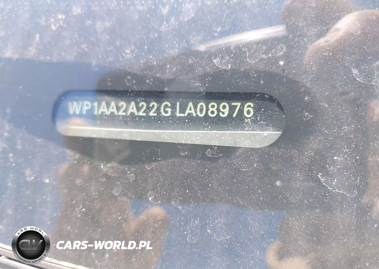 2016 Porsche Cayenne VIN:WP1AA2A22GLA08976 - 17