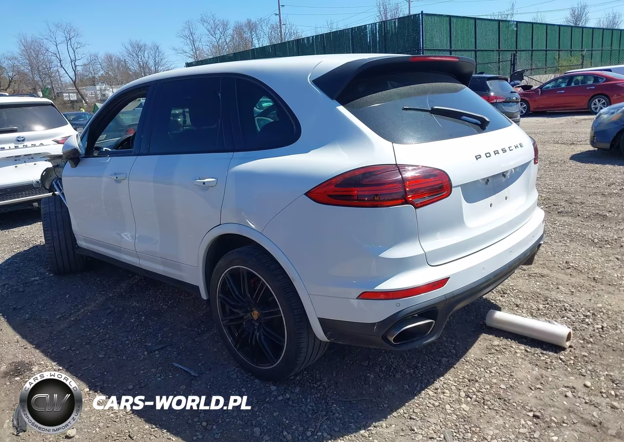 2016 Porsche Cayenne VIN:WP1AA2A22GLA08976 - 3