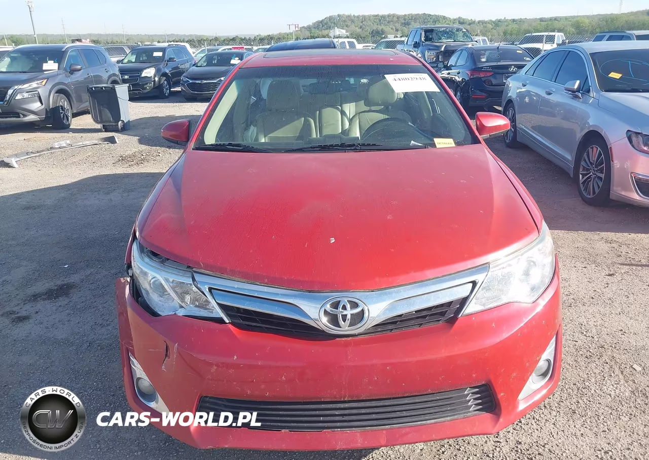 2014 Toyota Camry Xle VIN:4T1BF1FK5EU744761 - 12
