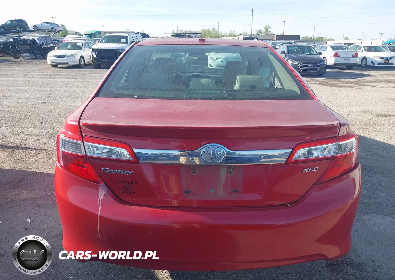2014 Toyota Camry Xle VIN:4T1BF1FK5EU744761 - 16