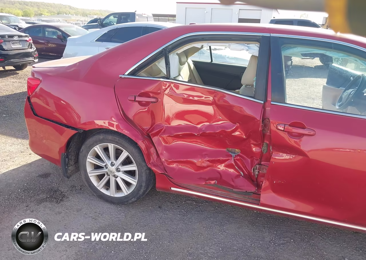 2014 Toyota Camry Xle VIN:4T1BF1FK5EU744761 - 6