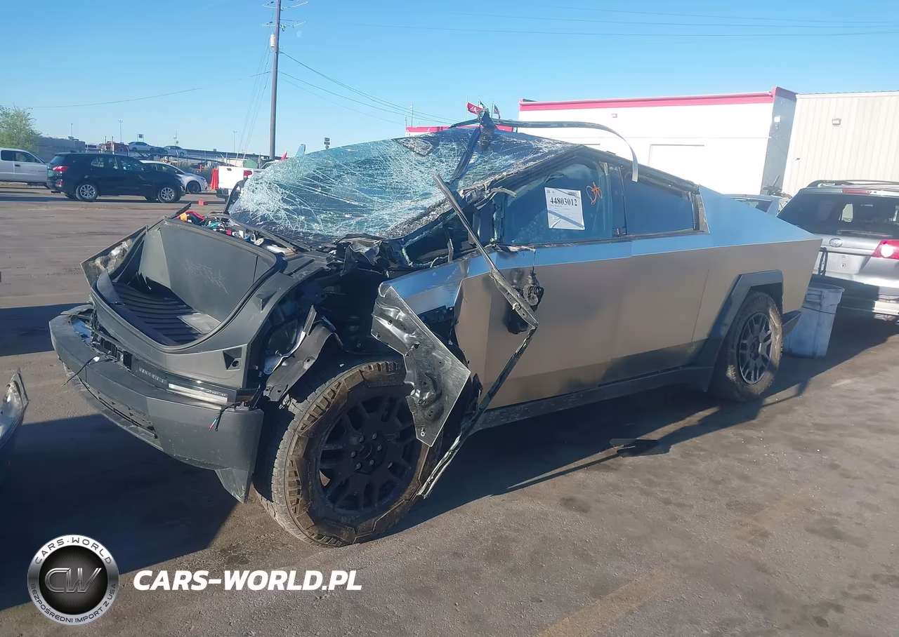 2024 Tesla Cybertruck All-Wheel Drive VIN:7G2CEHED6RA037068 - 2
