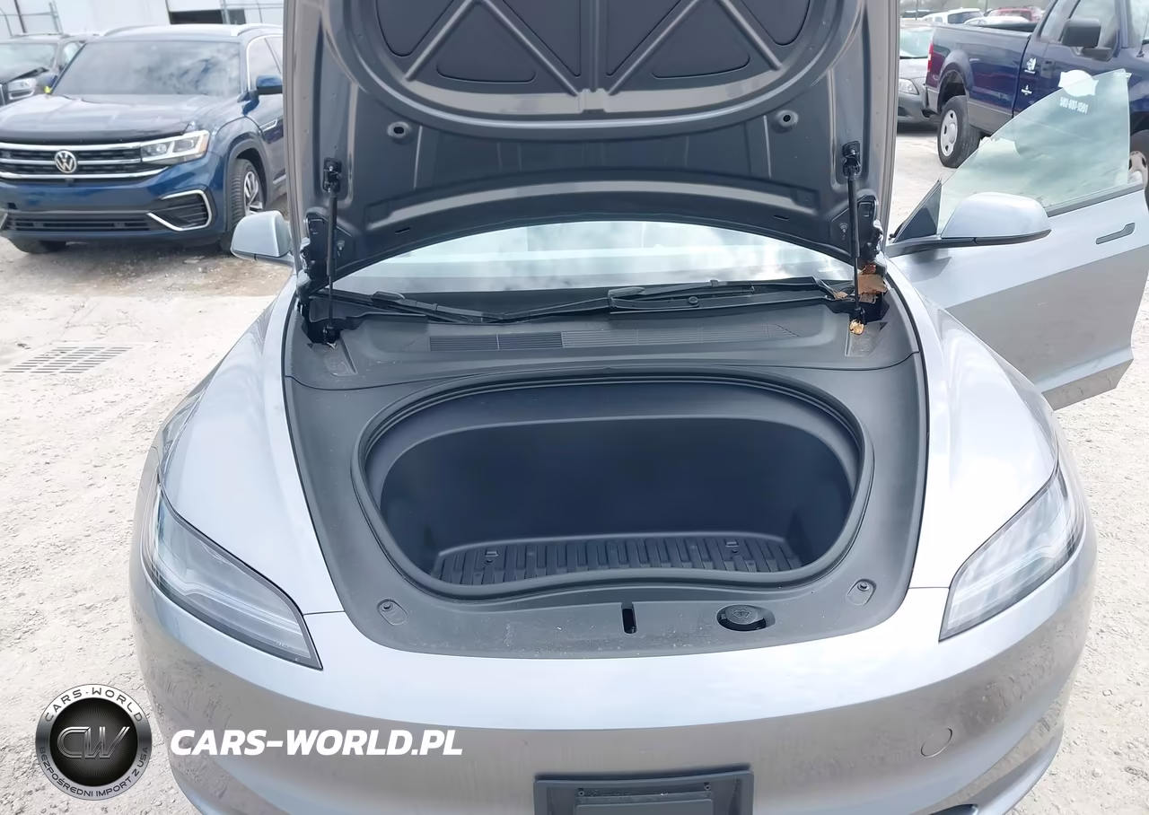 2025 Tesla Model 3 Long Range Rear-Wheel Drive-Standard Rear-Wheel Drive VIN:5YJ3E1EA0SF062847 - 10