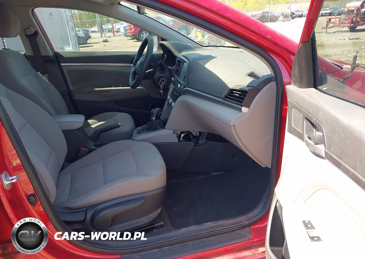 2020 Hyundai Elantra Sel VIN:5NPD84LF7LH609627 - 5