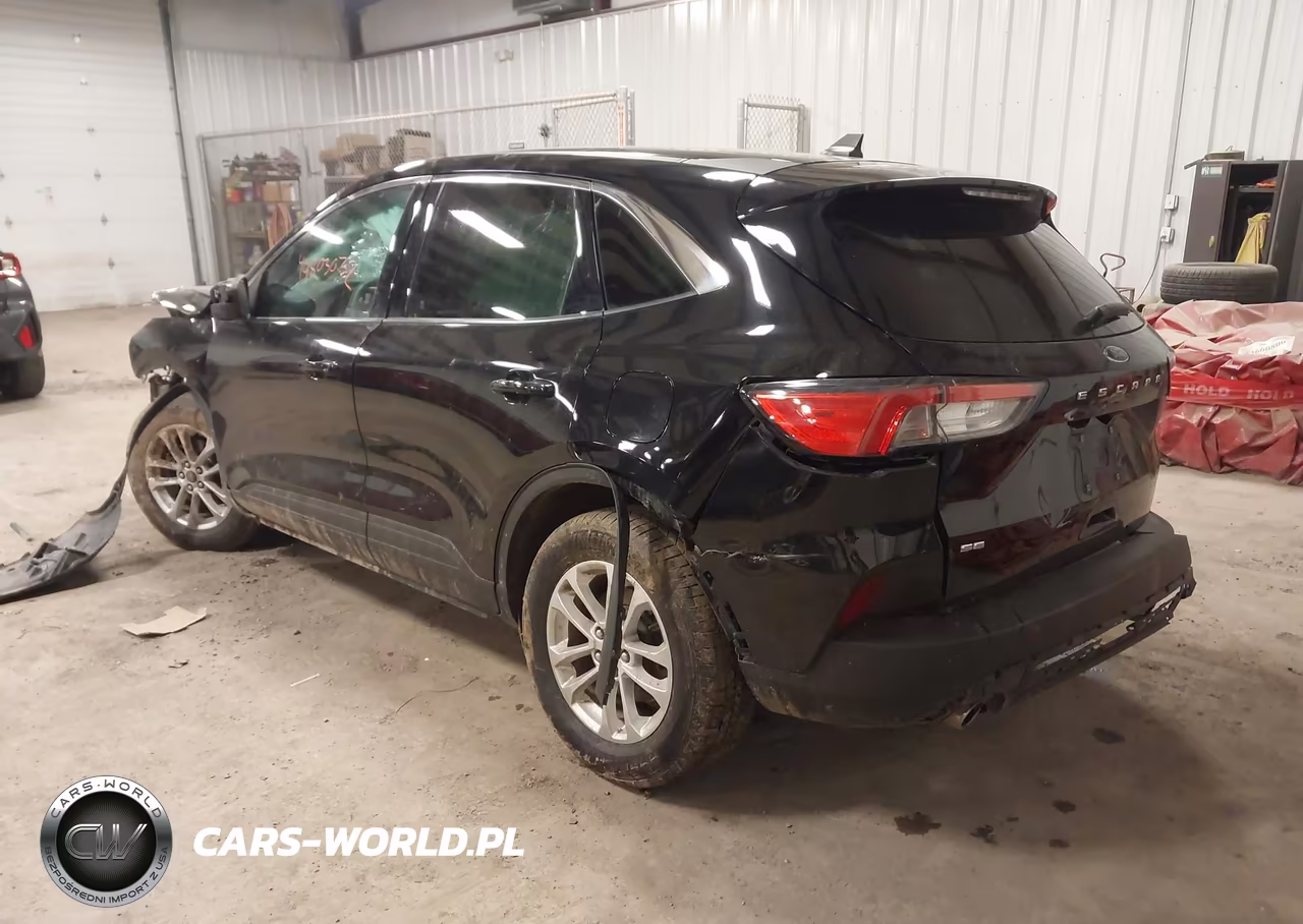 2021 Ford Escape Se VIN:1FMCU0G6XMUA47302 - 3