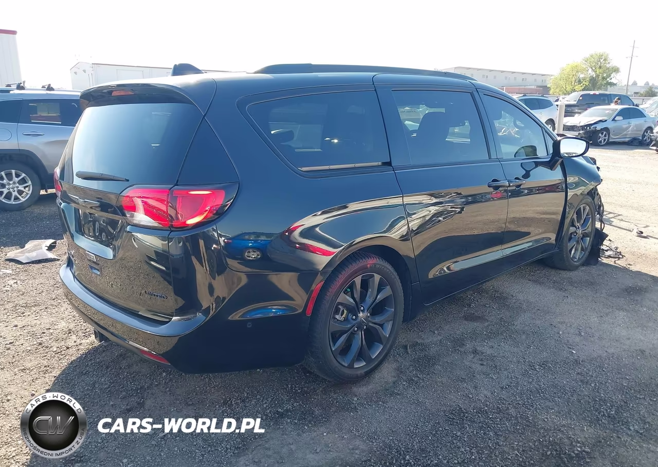 2019 Chrysler Pacifica Limited VIN:2C4RC1GG6KR500115 - 4