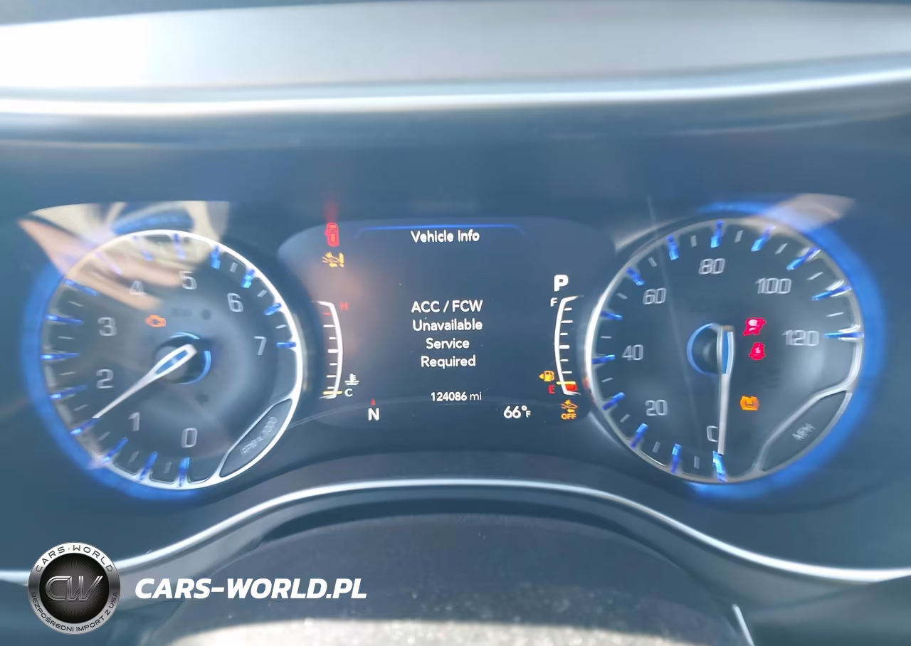 2019 Chrysler Pacifica Limited VIN:2C4RC1GG6KR500115 - 7
