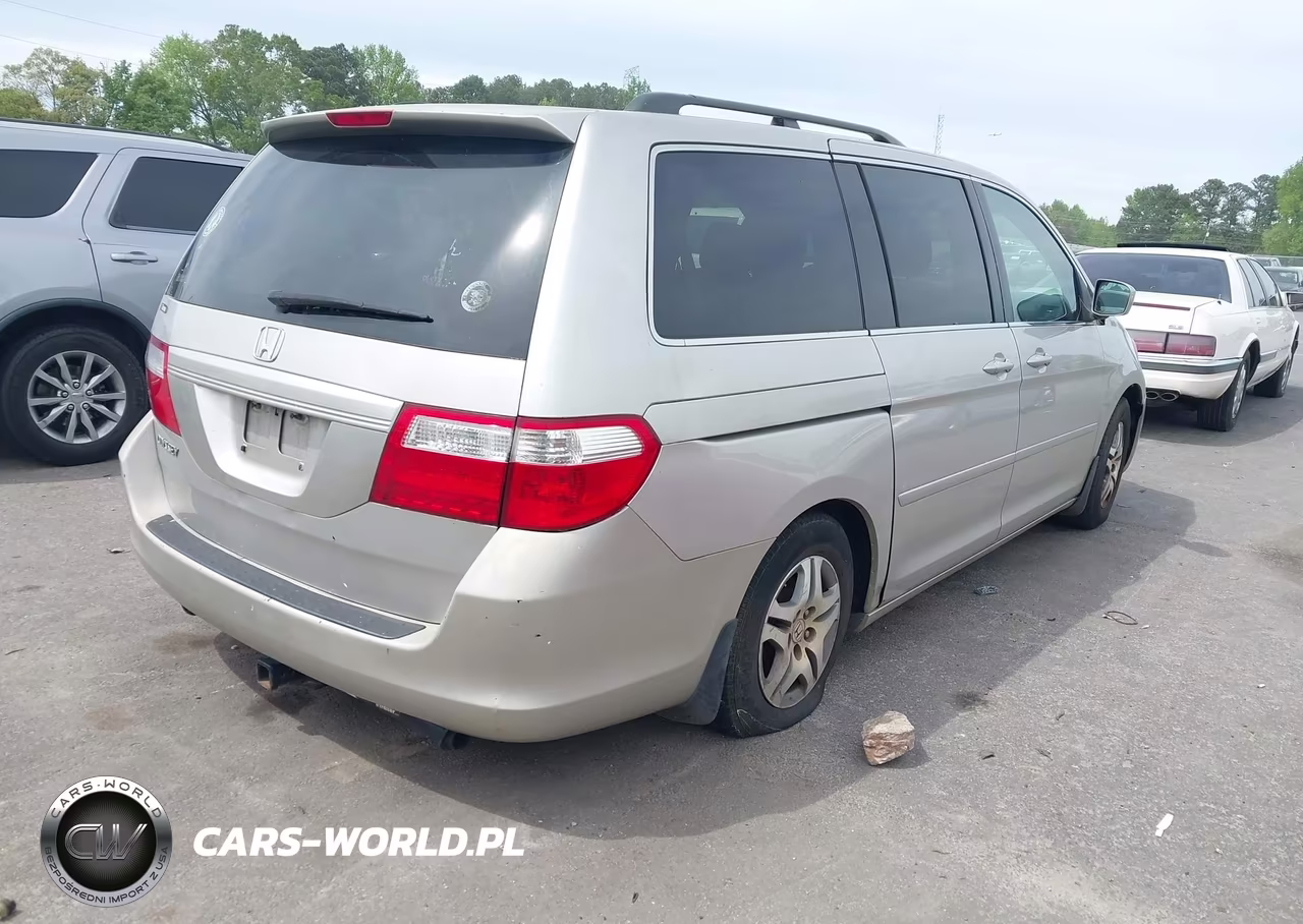 2007 Honda Odyssey Ex VIN:5FNRL38417B411670 - 4